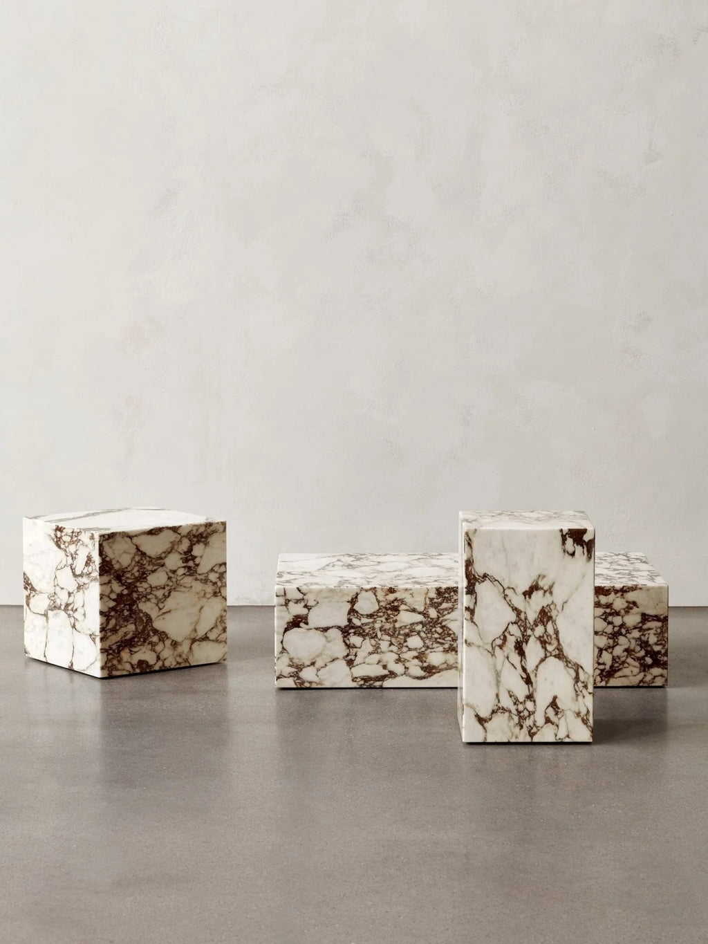 PLINTH TALL- CALACATTA VIOLA