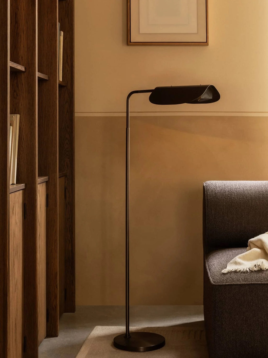 WING FLOOR LAMP - BRONZED ALUMINIUM