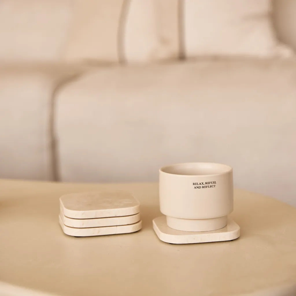 GLASSBRIKKER I MARMOR BEIGE - SETT MED 4