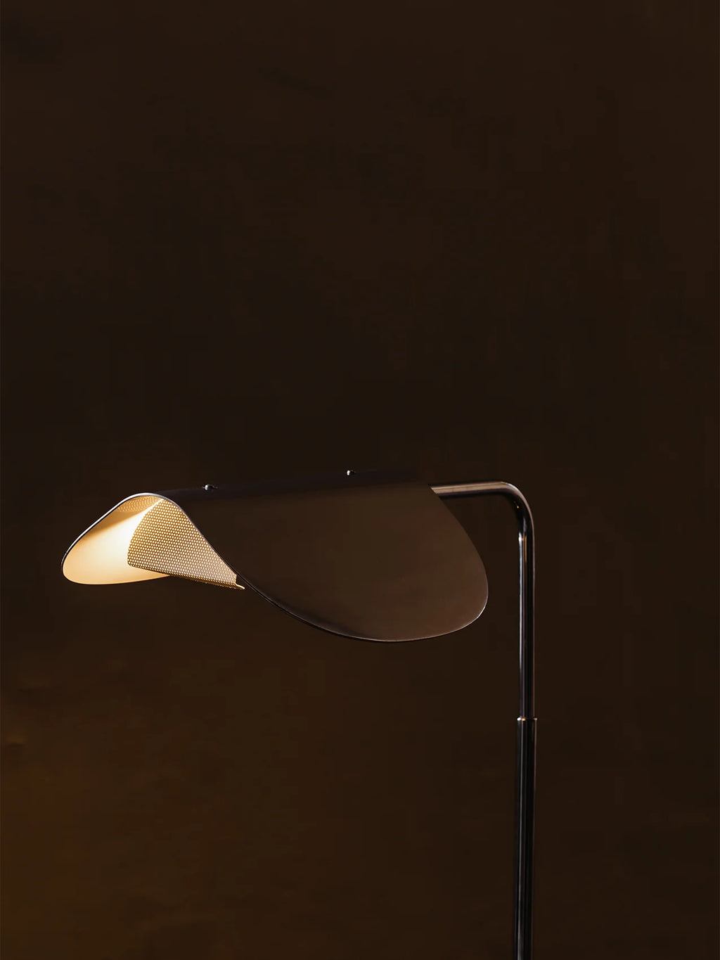 WING FLOOR LAMP - POLISHED ALUMINIUM